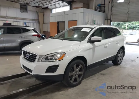2013 Volvo Xc60 T6 из США, поврежденный, VIN YV4902DZ0D2382615